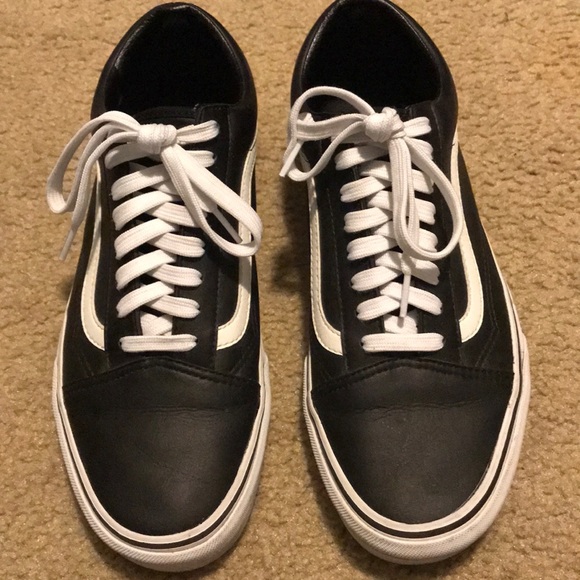 black leather vans size 10